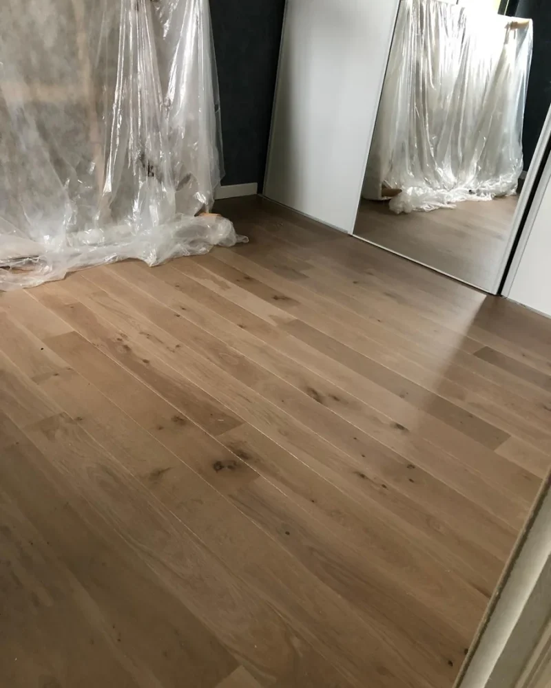 Réalisation agencement, Optimum Services, cuisiniste agenceur à Carnac