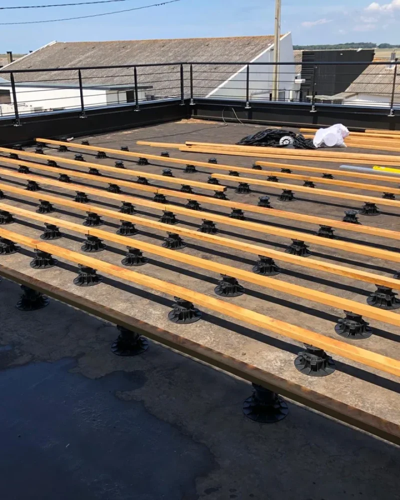 realisation-terrasse-bois-optimum-services-agenceur-cuisiniste-carnac (1)